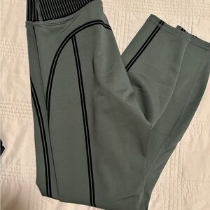 ALO Yoga Green and Black Pants